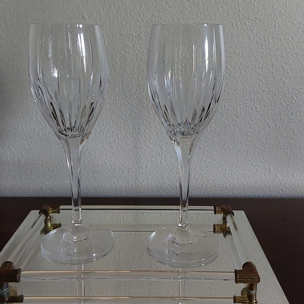 Mikasa Artic Lights‎ Elegant Crystal Wine Glass Stemware  Set Of 2